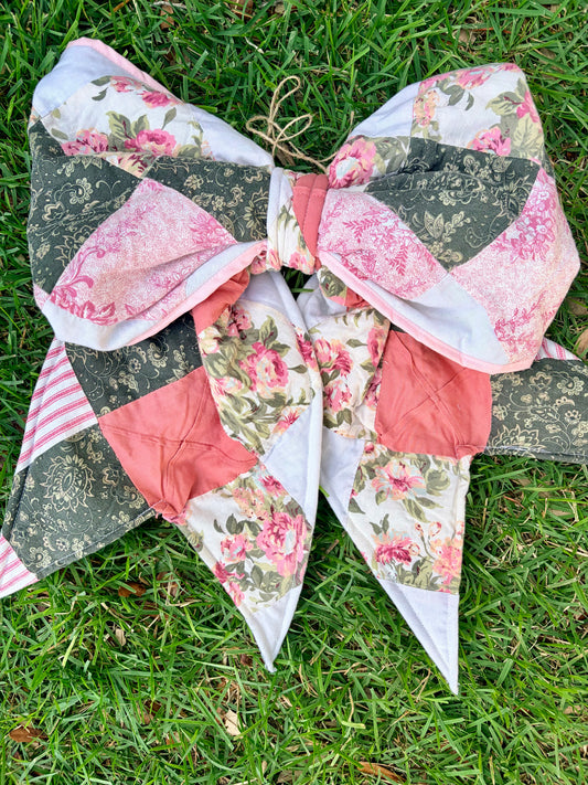 Multicolor Quilted Bow Wall Decor
